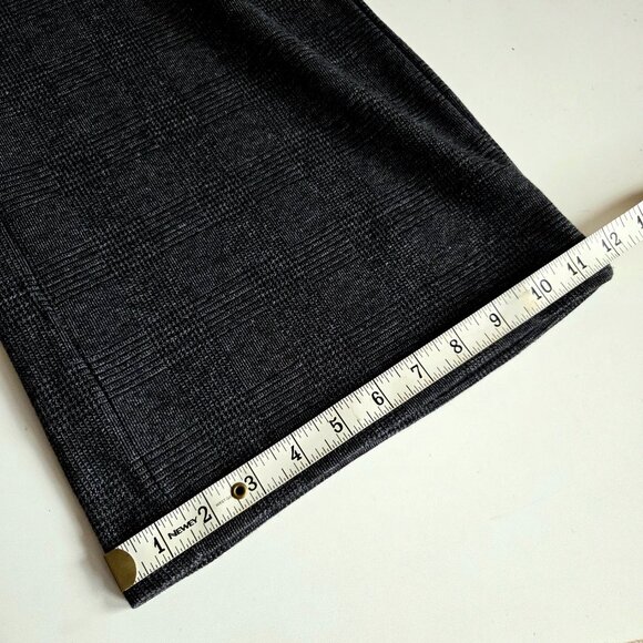 Max Studio high waisted wide leg pants with elastic waistband and buttons detail - Picture 10 of 10